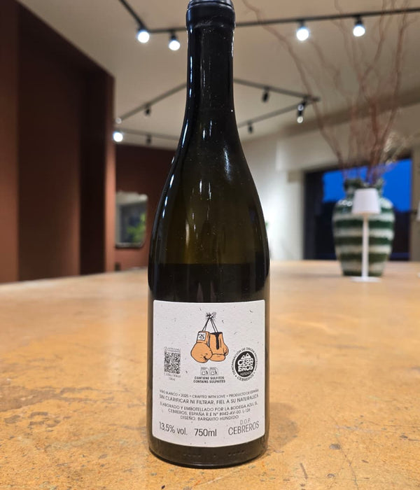 Wine beyond borders Albillo Real